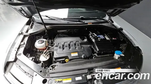 Volkswagen Tiguan 2020 — ფოტო 21/31