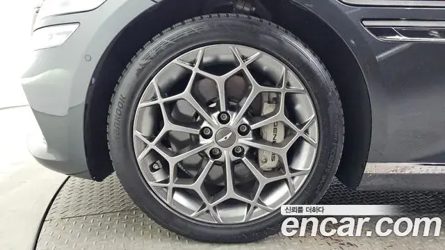 Genesis G80 2020 — Photo 5/20