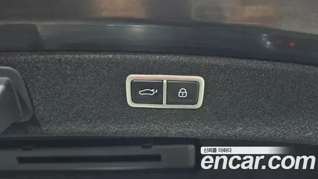 Genesis G80 2020 — Photo 13/20