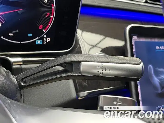 Mercedes-Benz S-Class 2021 — ფოტო 19/20