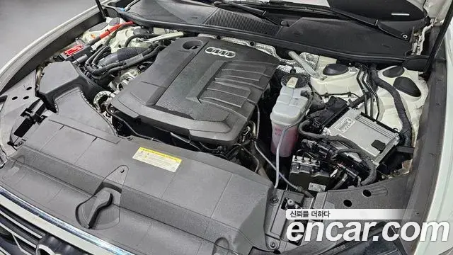 Audi A6 2021 — Photo 14/33