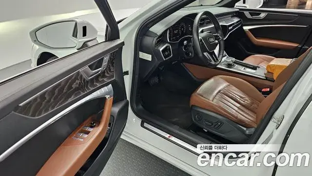 Audi A6 2021 — Photo 7/33