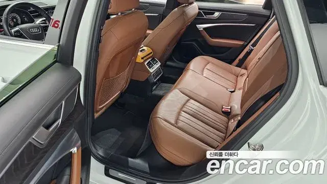 Audi A6 2021 — Photo 23/33
