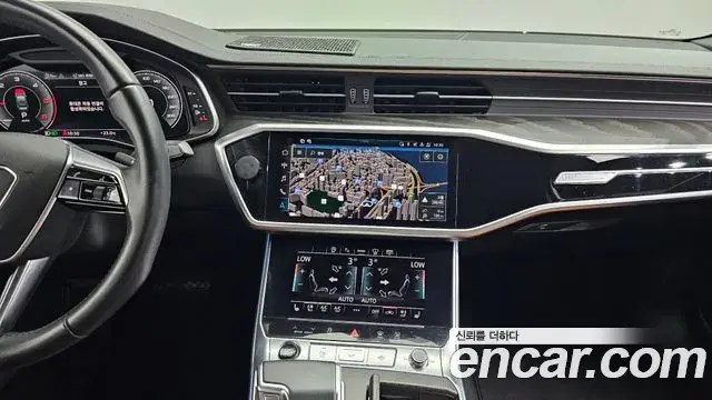 Audi A6 2021 — Photo 3/33