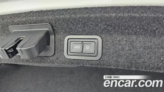 Audi A6 2021 — Photo 16/33