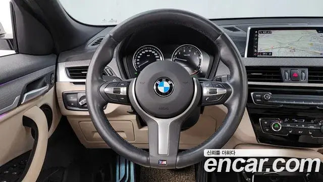BMW X2 2020 — Фото 13/20