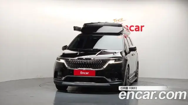 Kia Carnival 2023 — Фото 3/20
