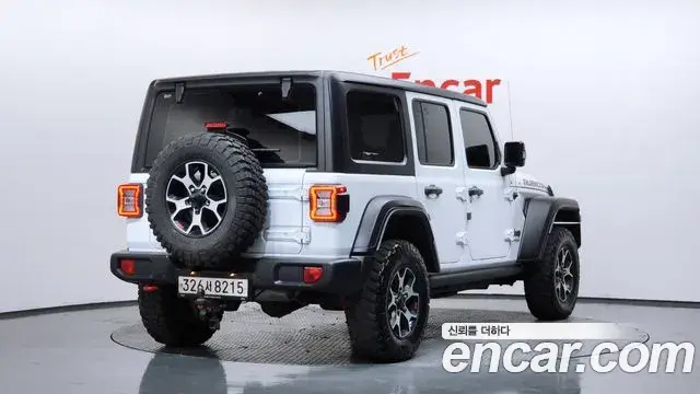 Jeep Wrangler 2020 — Photo 6/34