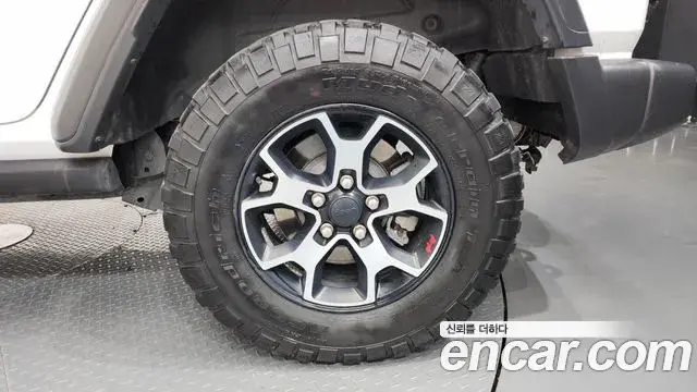 Jeep Wrangler 2020 — Photo 4/34