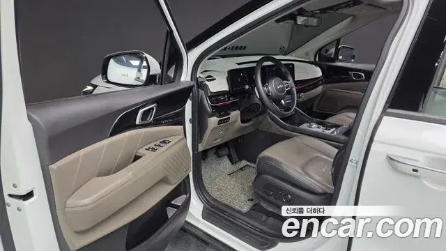 Kia Carnival 2024 — Фото 10/20