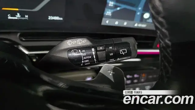 Kia Carnival 2024 — ფოტო 16/33
