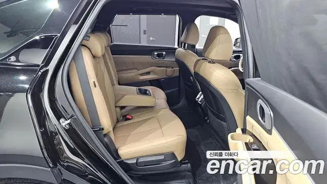 Kia Sorento 2024 — Şəkil 24/32