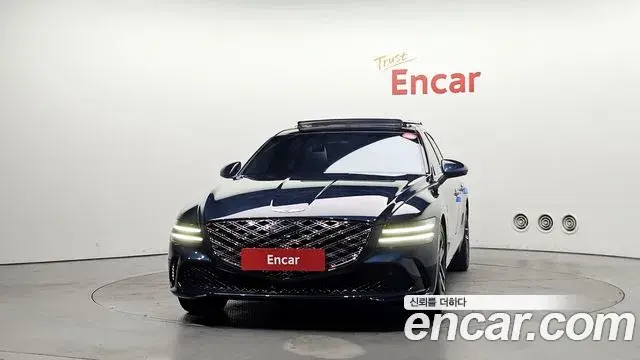 Genesis G80 2025 — Photo 1/38