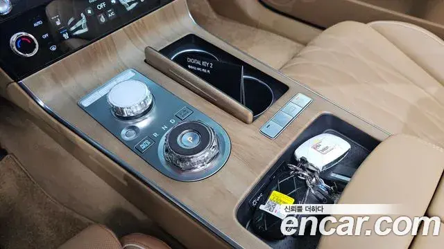 Genesis G80 2025 — Photo 22/38