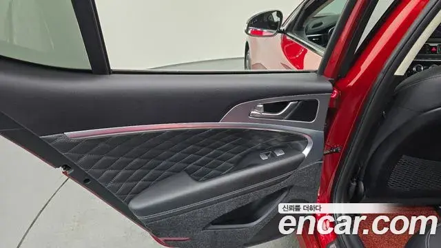 Genesis G70 2021 — ფოტო 20/35