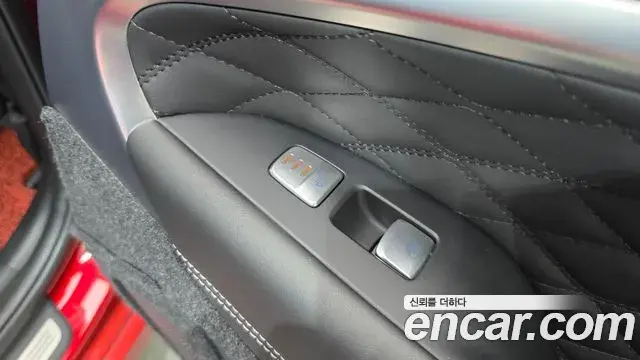 Genesis G70 2021 — ფოტო 13/35