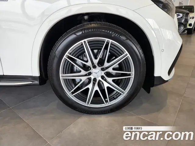 Mercedes-Benz GLC-Class 2025 — Фото 4/20
