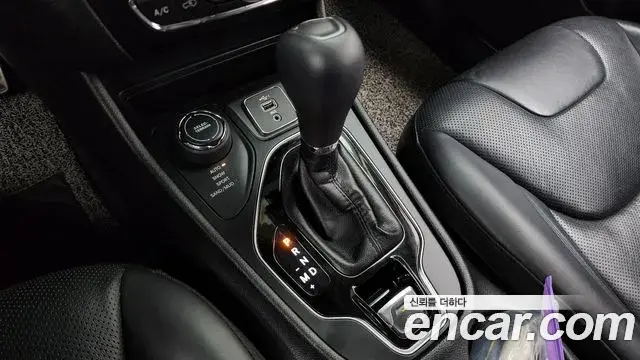 Jeep Cherokee 2020 — Şəkil 4/35
