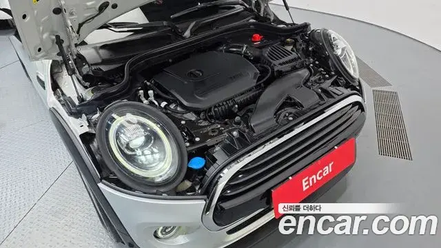 Mini Cooper 2020 — Photo 6/20