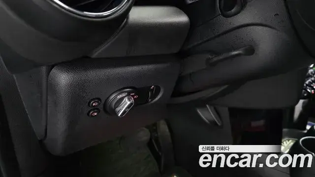 Mini Cooper 2020 — Photo 14/20