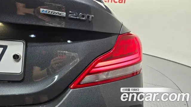 Genesis G70 2019 — Şəkil 18/31