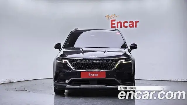 Kia Carnival 2022 — Фото 3/20
