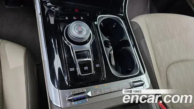 Kia Carnival 2022 — Фото 9/20