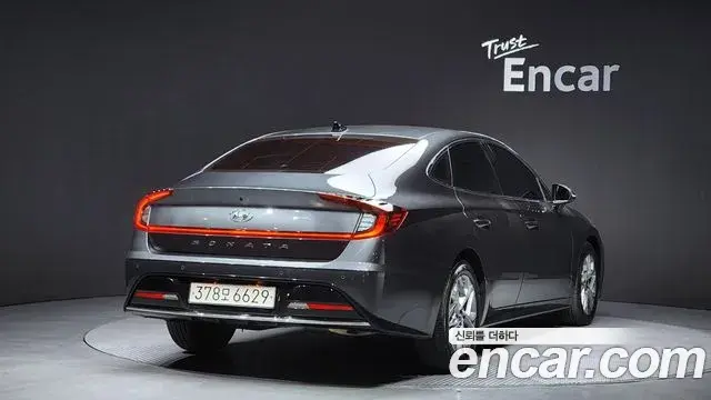 Hyundai Sonata 2022 — Фото 2/20