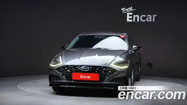 Hyundai Sonata 2022 — Фото 3/20
