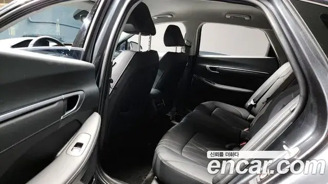 Hyundai Sonata 2022 — Фото 12/20