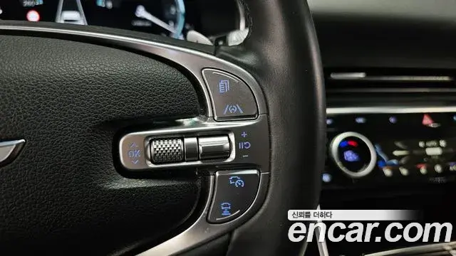Genesis GV80 2022 — Şəkil 32/34