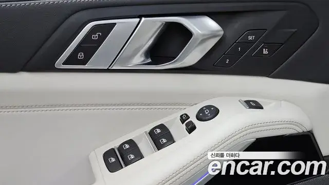 BMW X5 2025 — ფოტო 26/36