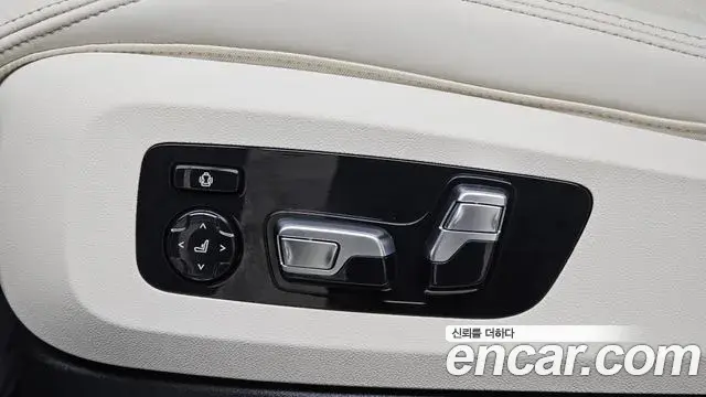 BMW X5 2025 — ფოტო 28/36