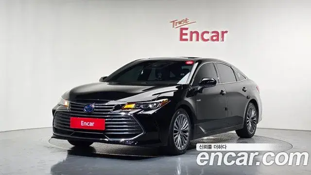 Toyota Avalon 2019 — Photo 2/20