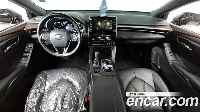 Toyota Avalon 2019 — Photo 7/20