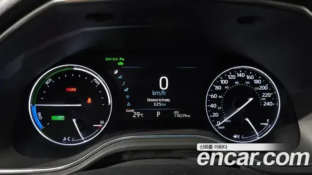 Toyota Avalon 2019 — Photo 13/20