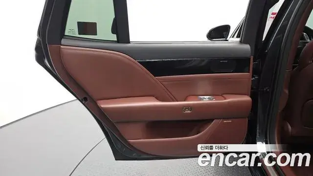 Genesis G90 2022 — Şəkil 9/33