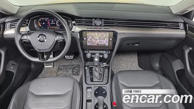Volkswagen Arteon 2020 — Photo 27/34