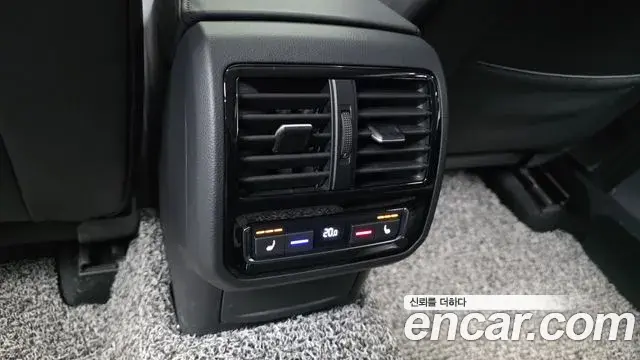 Volkswagen Arteon 2020 — Photo 30/34