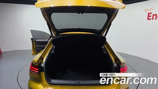 Volkswagen Arteon 2020 — Photo 32/34
