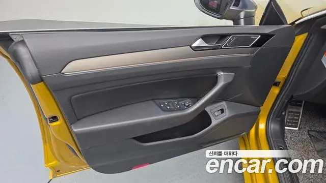 Volkswagen Arteon 2020 — Photo 22/34