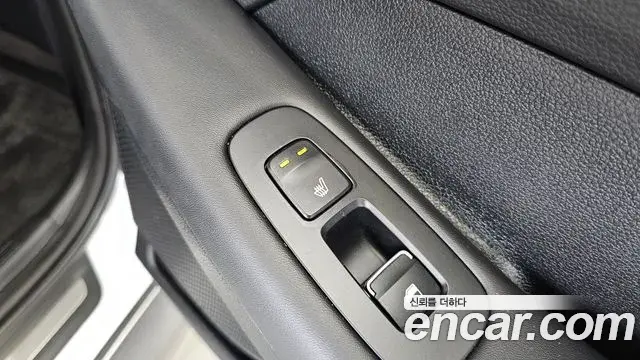 Hyundai Sonata 2019 — Фото 19/20
