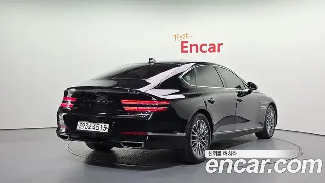 Genesis G80 2022 — ფოტო 7/31