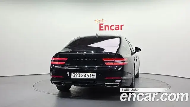 Genesis G80 2022 — ფოტო 21/31