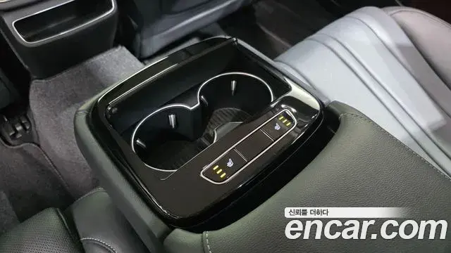 Genesis G80 2022 — ფოტო 19/31