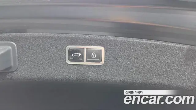 Genesis G80 2022 — ფოტო 30/31