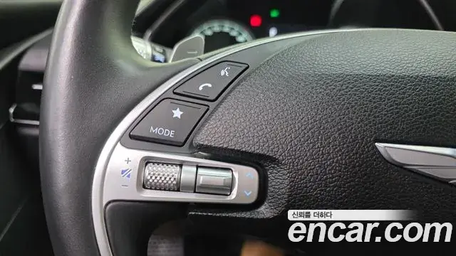 Genesis G80 2022 — ფოტო 28/31