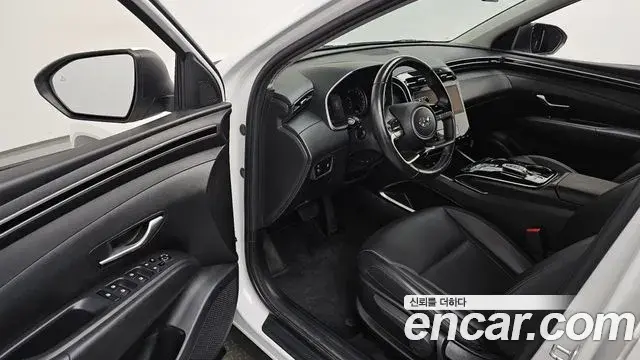 Hyundai Tucson Hybrid 2021 — ფოტო 4/31