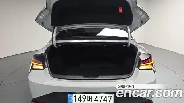 Hyundai Avante 2023 — Фото 20/20