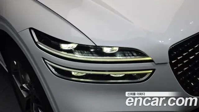 Genesis GV70 2023 — ფოტო 15/30